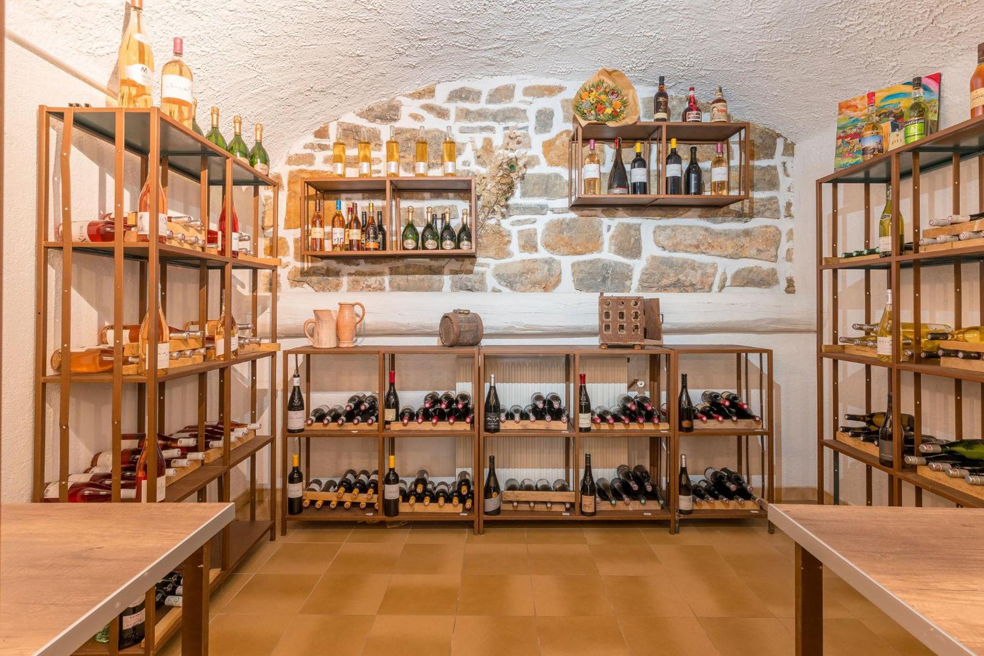 Logis Hotel Restaurant Le Pradinas Anduze Exterior photo