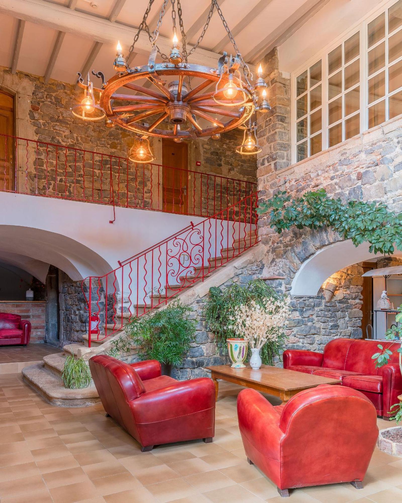 Logis Hotel Restaurant Le Pradinas Anduze Exterior photo