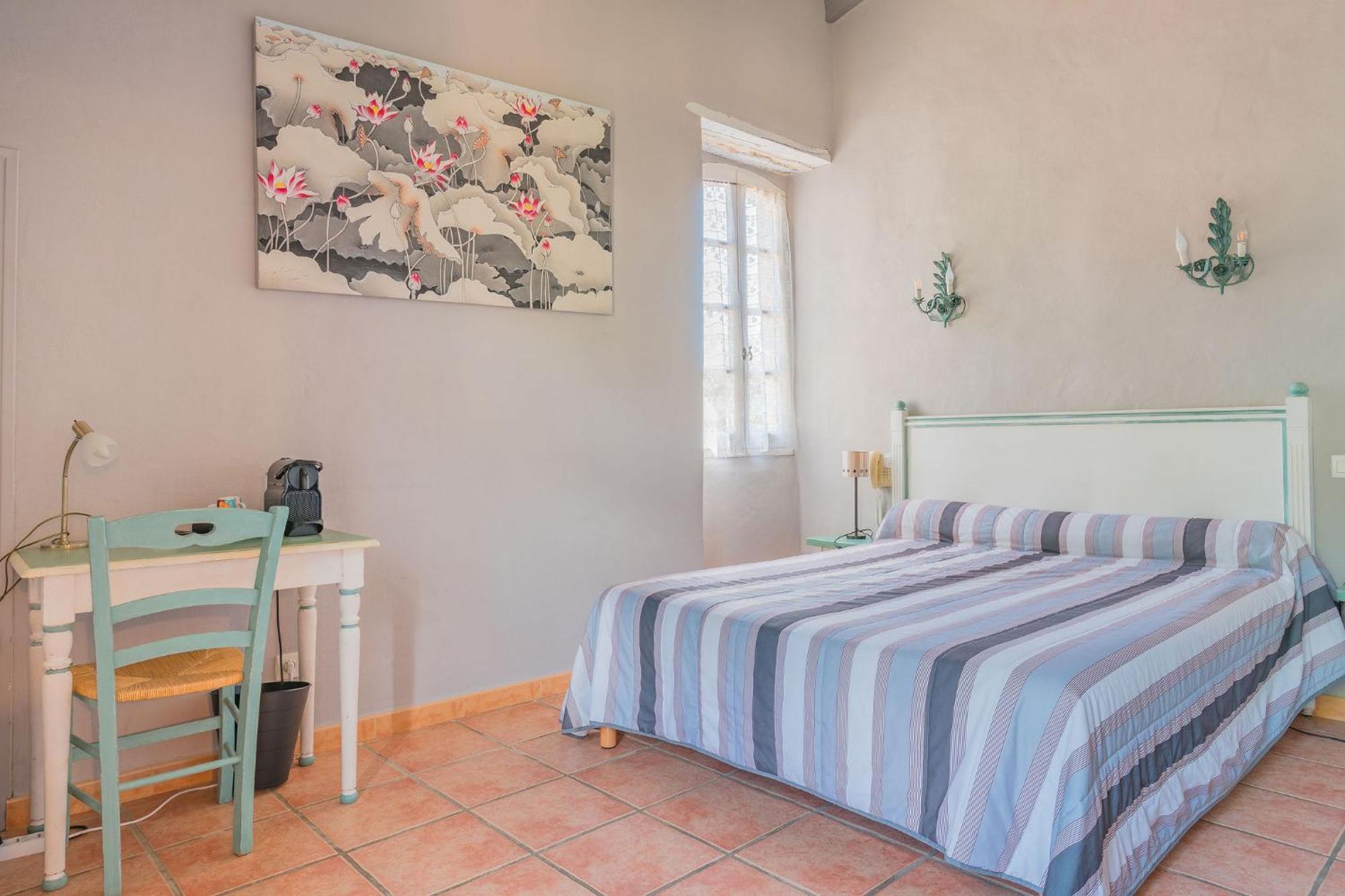 Logis Hotel Restaurant Le Pradinas Anduze Room photo