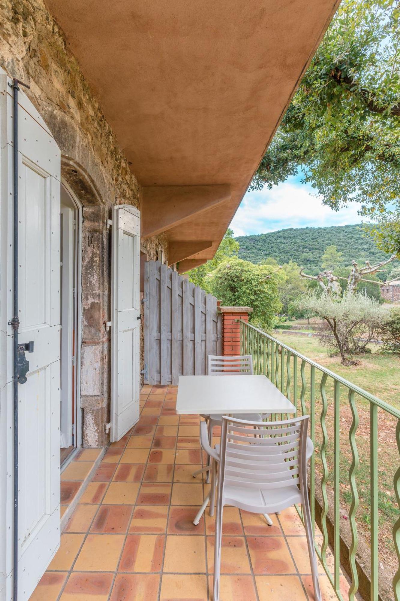 Logis Hotel Restaurant Le Pradinas Anduze Room photo